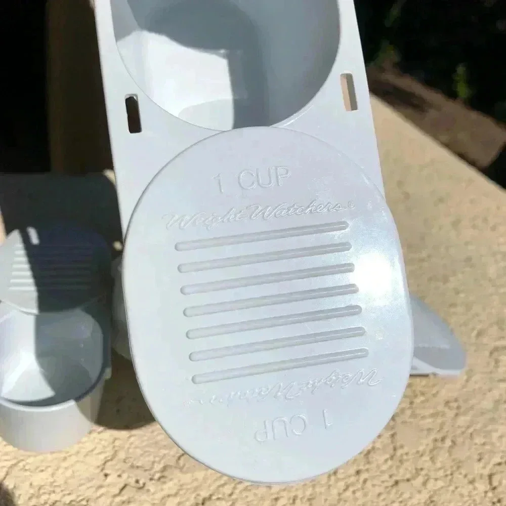 Weight Watchers Dry Measuring Cups
